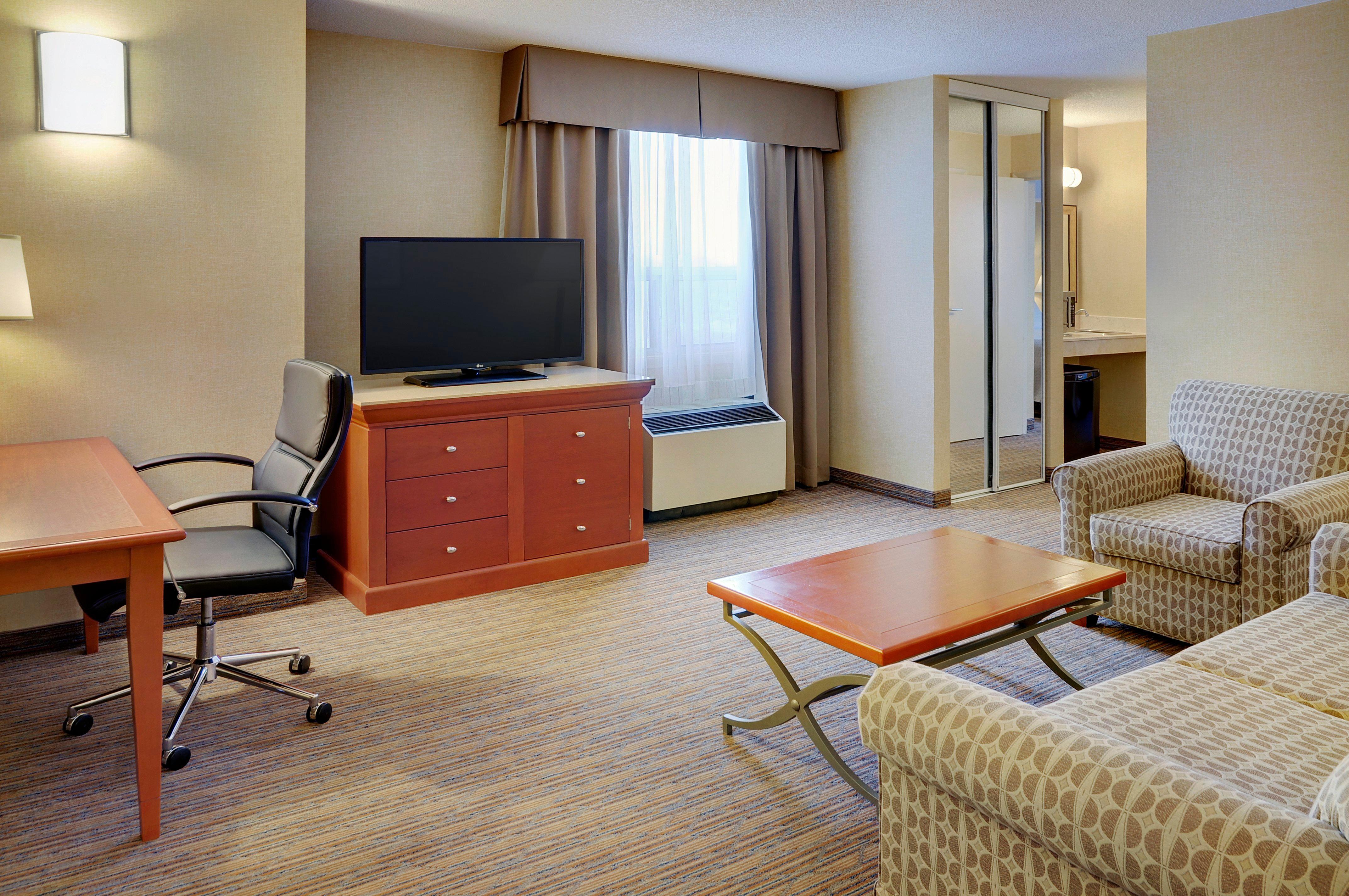 Holiday Inn Hotel & Suites London By Ihg Exterior foto